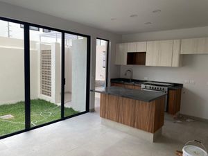 Casa EN VENTA, Madeiras Residencial, Zapopan, Jal.