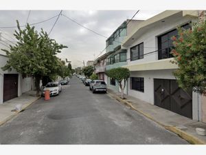 Casa en Venta en Escuadron 201 Iztapalapa