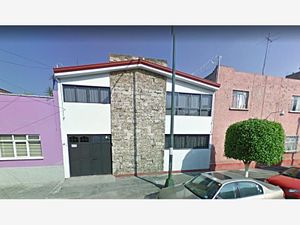 Casa en Venta en Industrial Gustavo A. Madero