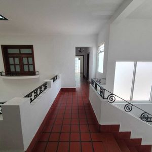 RENTA CASA COMO OFICINA EN CONDESA