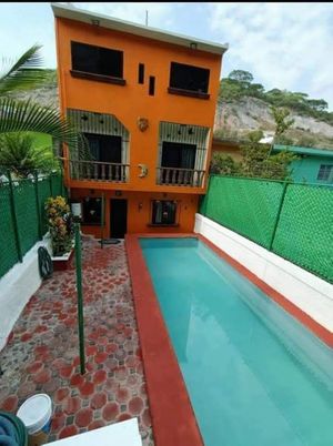 Bonita casa en venta en Xochitepec Morelos