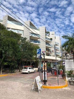 SE VENDE DEPARTAMENTO EN PLAYA DEL CARMEN  TOTALMENTE AMUEBLADO Y EQUIPADO