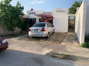 CASA DE UNA PLANTA ,VENTA, LOS HEROES EN MÉRIDA YUCATÁN