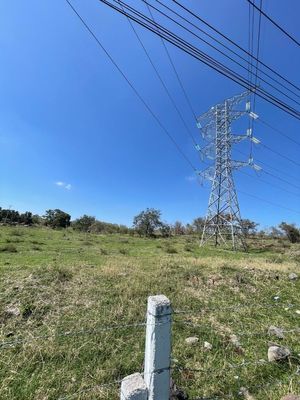 Terreno en la Salida de carretera GDL-Zapotlanejo- "Las Tortugas"