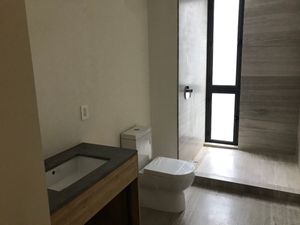 Venta departamento en Condesa a estrenar con terraza, 3 recamaras , Cto. Serv.