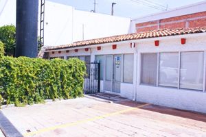 SOBRE AV PASEO CONSTITUYENTES CORREGIDORA LOCAL COMERCIAL OFICINAS $12,500 (BP)