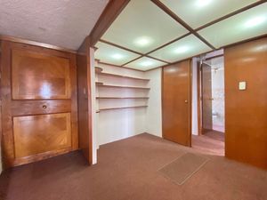 VENTA DE PENTHOUSE PARA REMODELAR, EN COLONIA INSURGENTES CUICUILCO, COYOACÁN