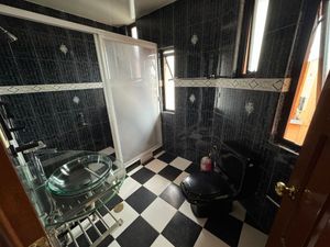 SE VENDE CASA EN FRACCIONAMIENTO EL PARQUE COYOACAN.