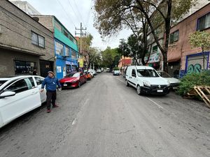 SE RENTA BODEGA EN ALGARÍN