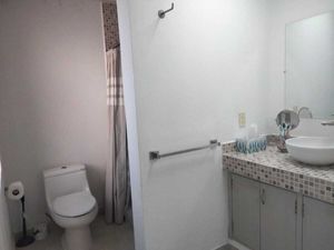 Casa en venta en privada en Juriquilla 3 recámaras RCV240309-MN