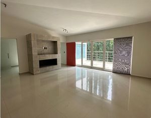 CASA EN VENTA EL CAMPANARIO QUERETARO RCV240416-AE