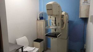 EDIFICIO COMERCIAL EN VENTA CLINICA MEDICA JURICA QUERETARO CEV240903-MN