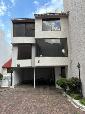 Renta de casa en Paseos del Pedregal Tlalpan CDMX