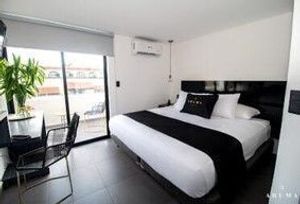 Gran hotel con 23 habitaciones en Playa del Carmen en venta