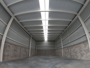 Amplias Bodegas en Venta 220 m2 El Marques Queretaro.