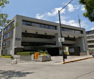 Oficina en Renta en Bosques de Duraznos de 361 m2