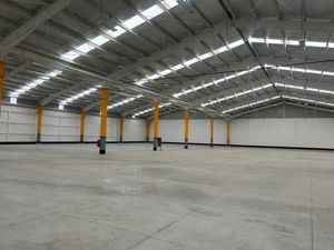 Bodega Industrial en Renta 2,970 m2. Cuautitlan Izcalli.