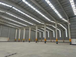 Bodega Industrial en Renta 2,970 m2. Cuautitlan Izcalli.