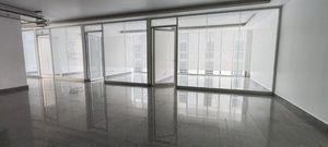 Oficina Acondicionada en Renta 372 m2. Insurgentes Sur