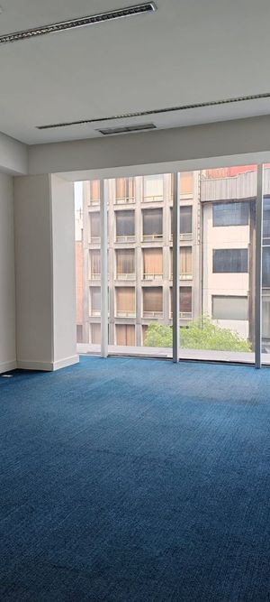 Oficina en Renta 1,330 m2 en Cuauhtemoc.