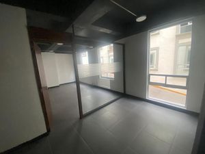 Oficina acondicionada en renta 98.5 m2 en San Angel.