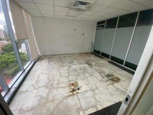 Oficina en Renta 170 m2 en Cuauhtemoc.