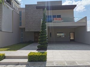 Venta casa nueva en Valle de Cristal