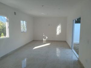 ESTRENA CASA en VENTA en BOSQUES DE SAN PEDRO - ZONA SANTIAGO