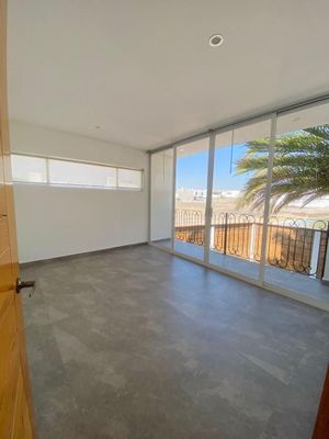 CASA EN VENTA REAL DE JURIQUILLA