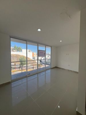 CASA EN VENTA EN MILENIO III QUERETARO