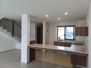 CASA EN VENTA EN SANTA ANITA