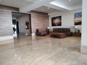 VENDO DEPARTAMENTO REMODELADO EN VILLA DEL LAGO, INTERLOMAS