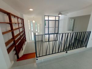 Casa Estilo Art Deco Renovada en Venta , García Ginerés.