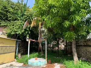 CASONA EN VENTA  A  UNA CUADRA DEL REMATE DE MONTEJO