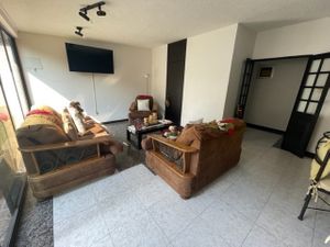 Venta de Hermosa y Amplia Casa en la Herradura