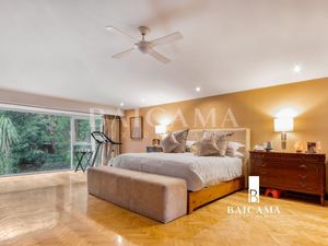 Casa en Venta en el Triángulo Dorado de Lomas de Chapultepec