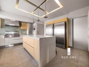 Departamento en Venta Remodelado en Portofino Residencial Bosques de las Lomas