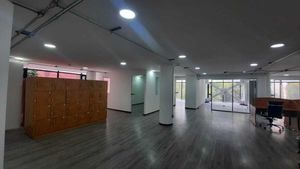 Oficina Acondicionada  en Renta de 293 M2,  Col. Juárez