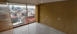 Oficina en Renta de 120 m2 en Campos Eliseos