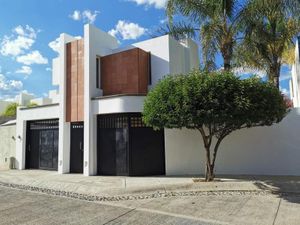 Casa en Venta en Villa de las Trojes Aguascalientes