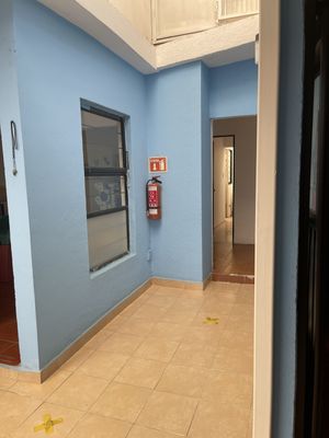 Amplia Casa con uso de suelo mixto Queretaro