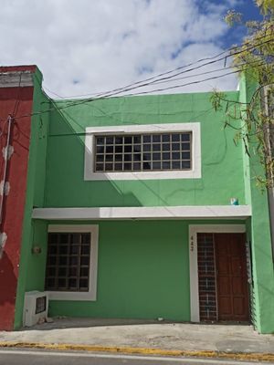 CASA EN RENTA EN EL CENTRO DE MÉRIDA