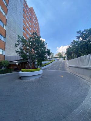 Venta depto y renta  .en Av. de los Bosques en Lomas el Chamizal