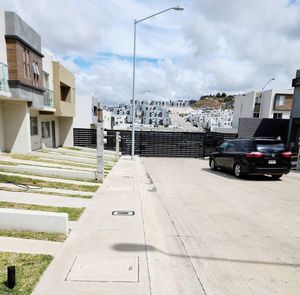 CASA EN VENTA EN LOGROÑO, FRACCIONAMIENTO COLINAS DE CALIFORNIA