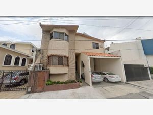 Casa en Venta en Las Torres Monterrey