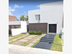 Casa en Venta en Cumbres del Lago Querétaro