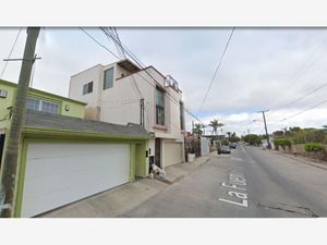 Casa en Venta en La Fuente Playas de Rosarito