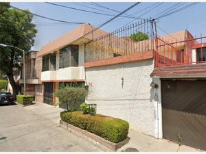 Casa en Venta en Jardines de San Mateo Naucalpan de Juárez