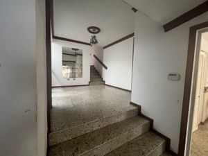 VENTA casa en Brisas, excelente para remodelar