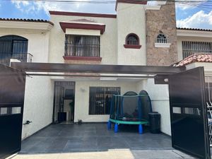 Casas en venta en Moctezuma Pte., Moctezuma Poniente, 45059 Zapopan, Jal.,  México